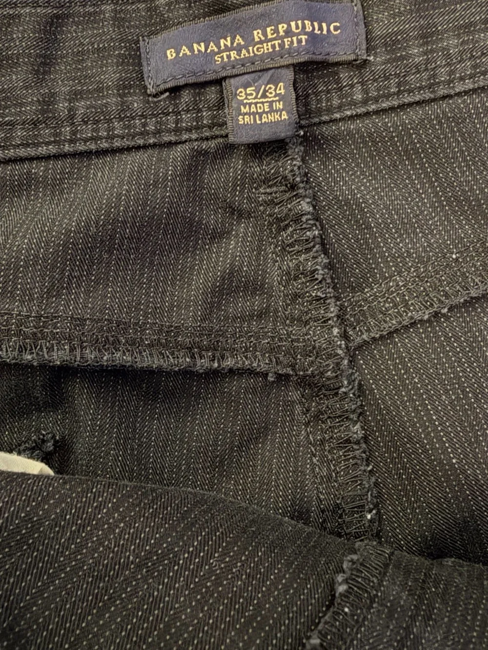 Banana Republic Men's Black Chinos - Straight Fit